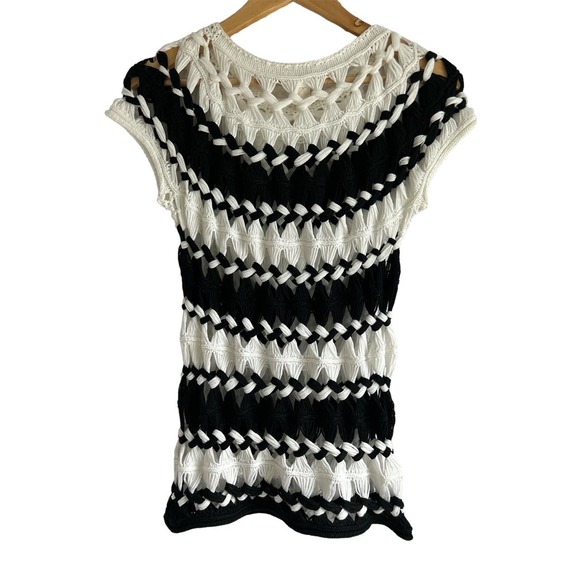 Chicos Women’s Size Small Striped Crotchet Black & White‎ Top - Picture 3 of 7